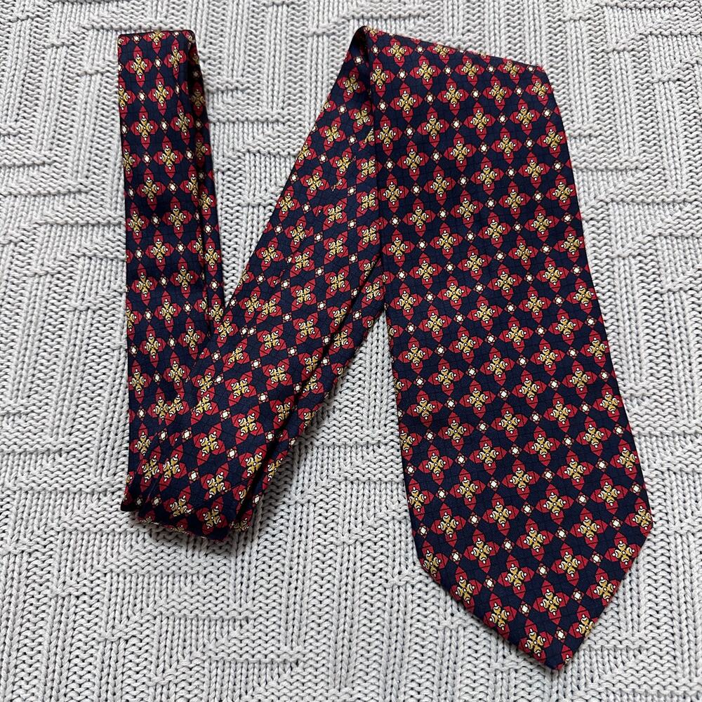 Brooks Brothers red cross pattern silk tie